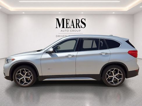 Used 2018 BMW X1 xDrive28i AWD/4WD image 2