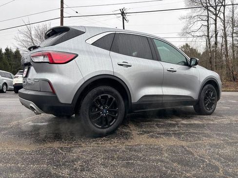 Used 2021 Ford Escape SE image 7