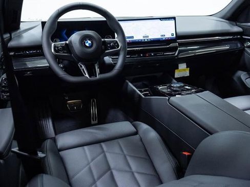 New 2026 BMW 530i xDrive w/ M Sport Package image 22