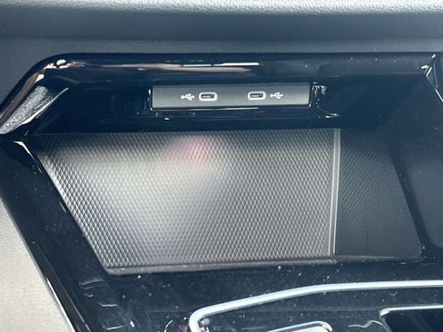 New 2026 Volkswagen GTI SE FWD image 25
