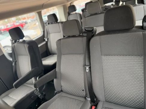 Used 2022 Ford Transit 350 XLT image 17