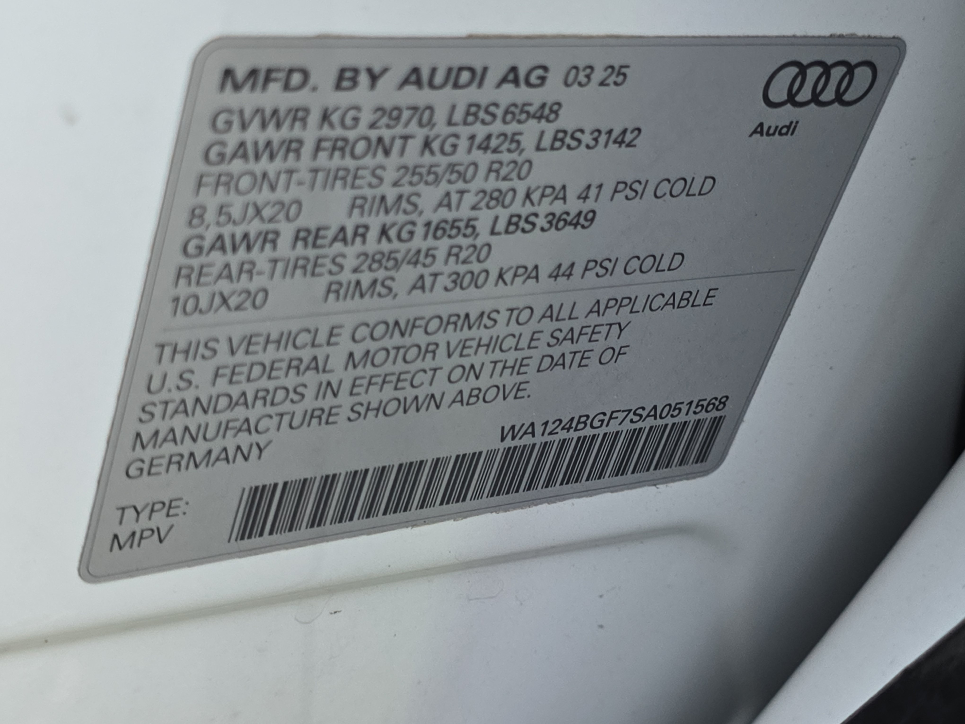 Used 2025 Audi Q6 e-tron Premium Plus w/ Premium Plus AWD/4WD image 33