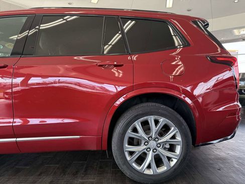 Used 2020 Cadillac XT6 Sport image 16