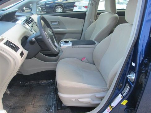 Used 2012 Toyota Prius V Two FWD image 10
