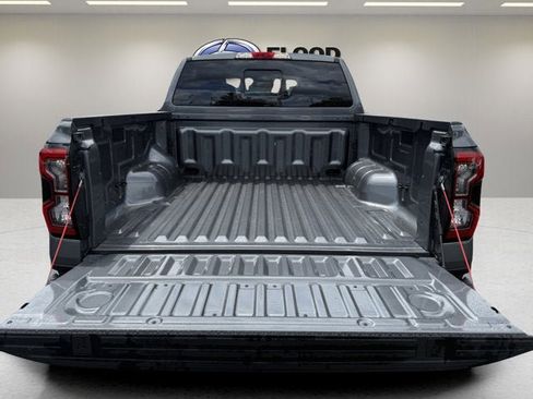 New 2026 Ford Ranger XLT w/ Black Appearance Package AWD/4WD image 7