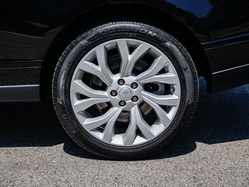 Used 2021 Land Rover Range Rover Westminster Edition image 8