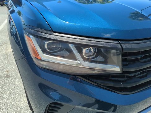 Used 2021 Volkswagen Atlas Cross Sport S FWD image 17