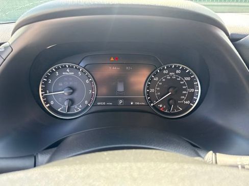 Used 2023 Nissan Armada SL RWD image 9