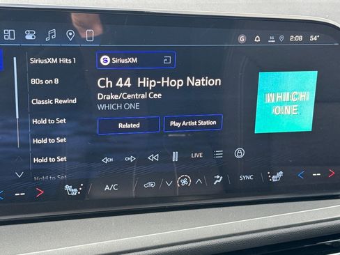 New 2026 Chevrolet Traverse LT w/ Driver Confidence Package image 16