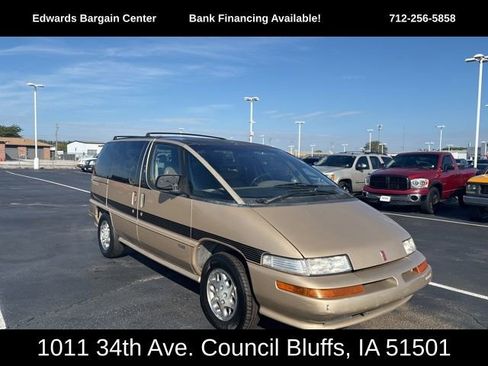 Used 1995 Oldsmobile Silhouette image 2