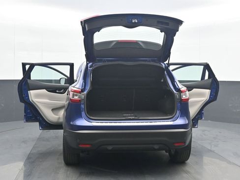 Used 2022 Nissan Rogue Sport SV w/ Technology Package AWD/4WD image 35