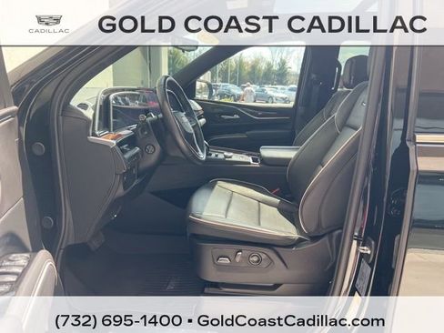Used 2024 Cadillac Escalade Premium Luxury w/ LPO, Floor Liner Package image 19