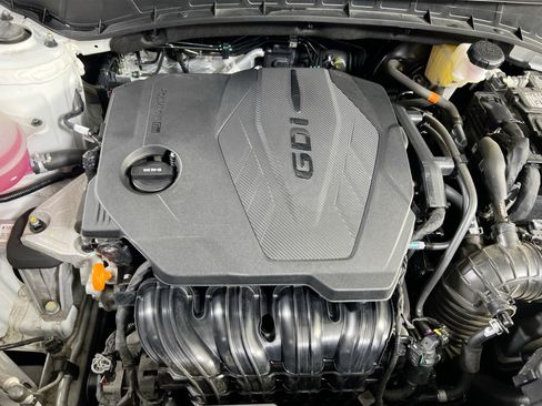 Used 2024 Hyundai Tucson SE image 27