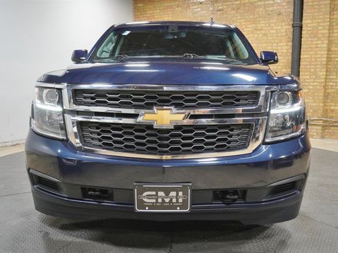Used 2019 Chevrolet Suburban 4WD w/ Skid Plate Package image 4