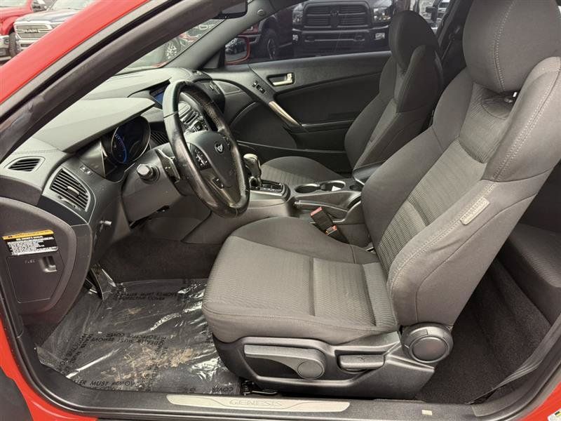 Used 2015 Hyundai Genesis 3.8 RWD image 19