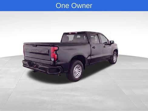 Used 2023 Chevrolet Colorado W/T RWD image 4