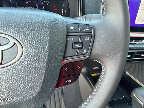 New 2026 Toyota Camry SE w/ Convenience Package FWD image 25