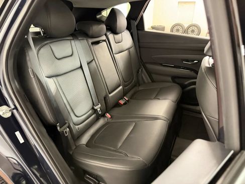 Used 2025 Hyundai Tucson Limited AWD/4WD image 42