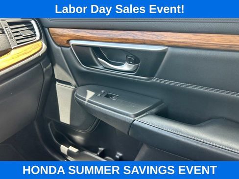 Used 2017 Honda CR-V Touring image 22