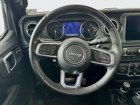 Used 2023 Jeep Wrangler Sahara w/ Cold Weather Group image 18