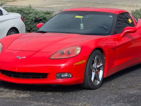 Used 2012 Chevrolet Corvette Coupe image 3