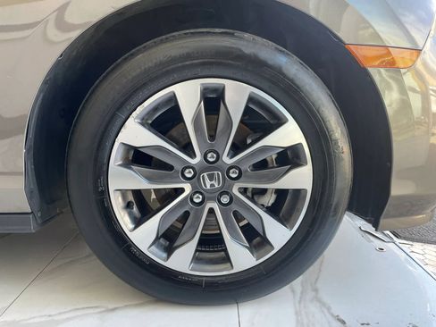 Used 2023 Honda Odyssey EX-L image 26