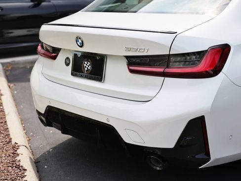 New 2026 BMW 330i Sedan w/ M Sport Package RWD image 8