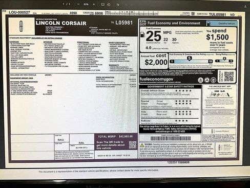 New 2026 Lincoln Corsair Premiere image 13