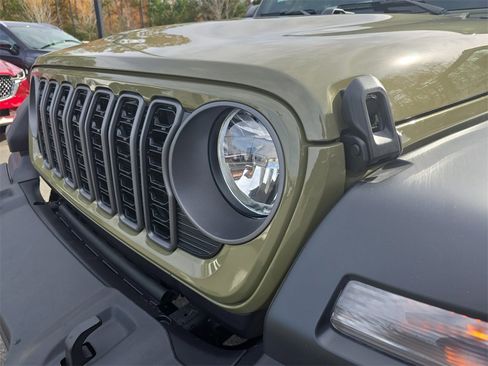 New 2026 Jeep Wrangler Sport image 31