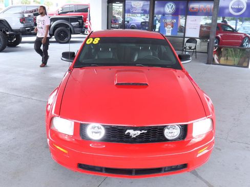 Used 2008 Ford Mustang GT RWD image 10