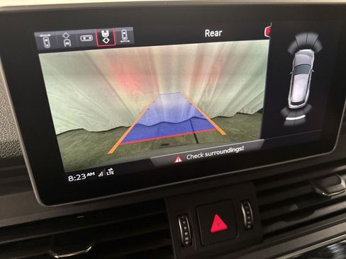 Used 2018 Audi Q5 Prestige w/ Prestige Package image 22