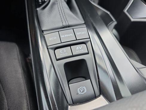 Used 2026 Toyota Camry LE FWD image 26