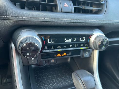 Used 2023 Toyota RAV4 XLE image 26