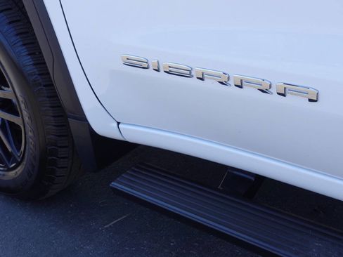 Used 2023 GMC Sierra 1500 Pro w/ Graphite Edition AWD/4WD image 15