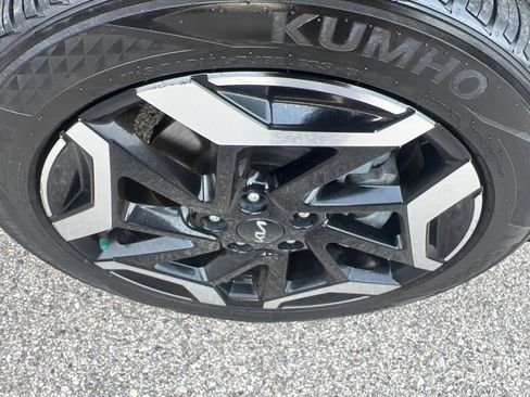 Used 2024 Kia Seltos SX w/ SX Sunroof Package AWD/4WD image 42