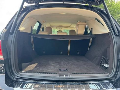 Used 2016 Mercedes-Benz GLE 350 w/ Premium Package image 9