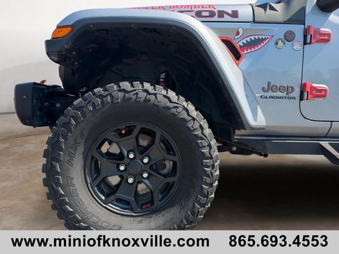 Used 2020 Jeep Gladiator Rubicon AWD/4WD image 9