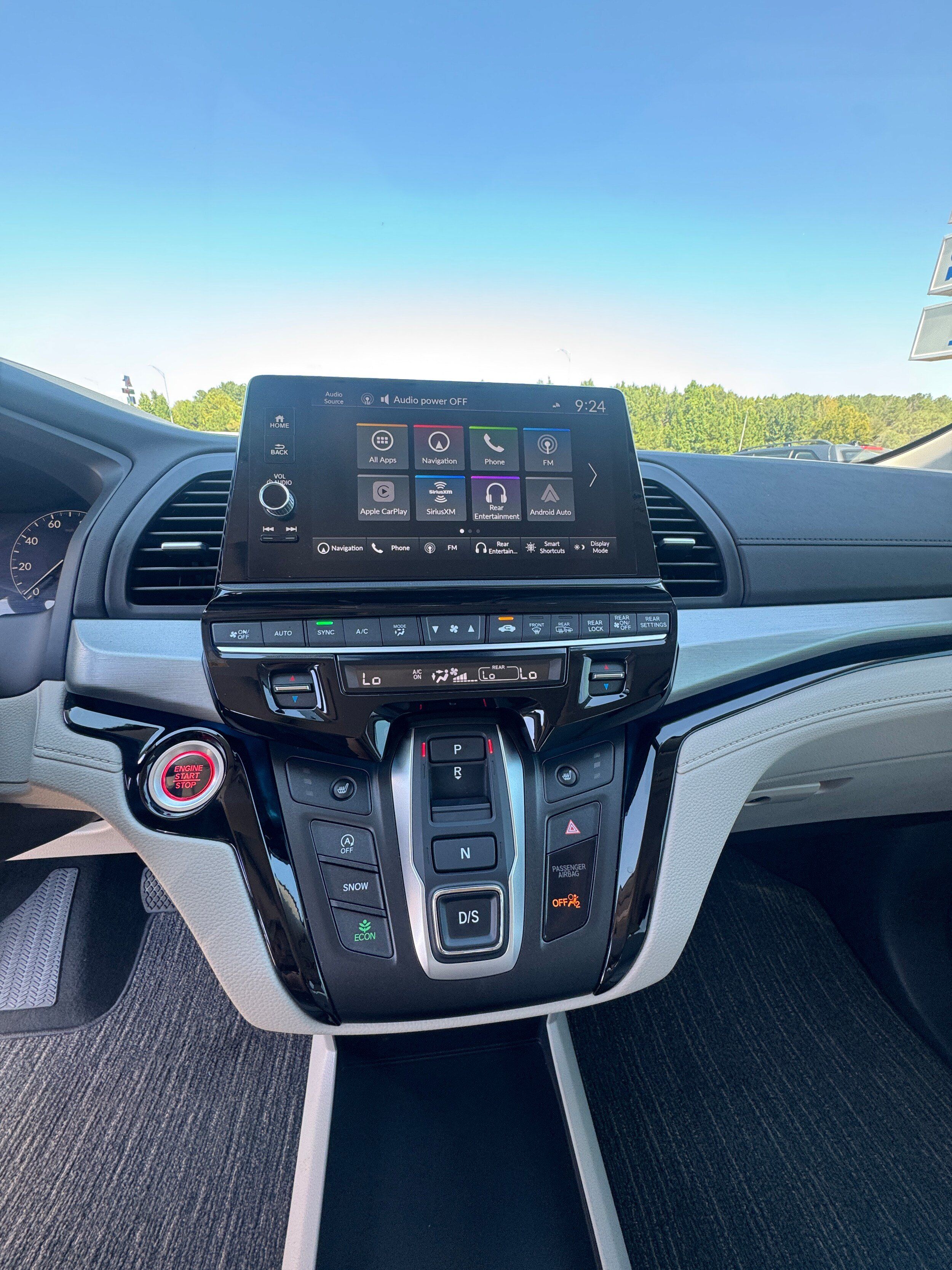Used 2025 Honda Odyssey Touring image 32