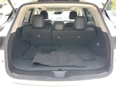 Certified 2020 Nissan Murano Platinum FWD image 9
