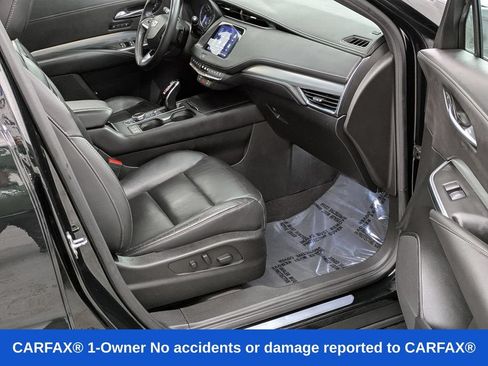 Used 2023 Cadillac XT4 Premium Luxury AWD/4WD image 20