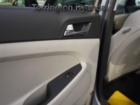 Used 2017 Hyundai Tucson SE image 25