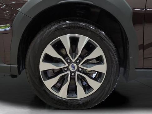 Used 2024 Subaru Outback Touring AWD/4WD image 26
