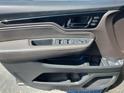 Used 2023 Honda Odyssey Touring image 28