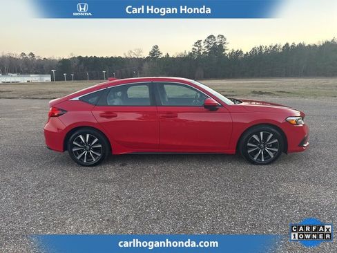 Used 2024 Honda Civic EX-L image 7