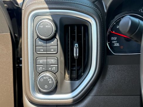 Used 2020 Chevrolet Silverado 1500 LT Trail Boss AWD/4WD image 15