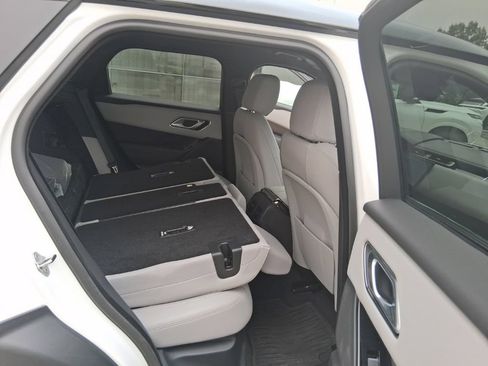 Used 2026 Land Rover Range Rover Velar Dynamic SE AWD/4WD image 37