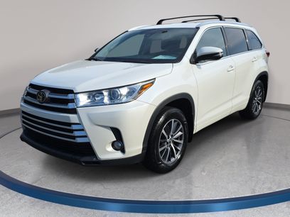 Used 2017 Toyota Highlander XLE