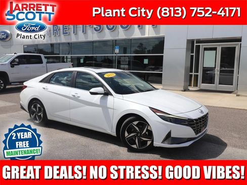 Used 2022 Hyundai Elantra Limited w/ Cargo Package FWD image 1