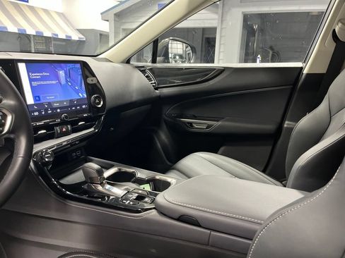 Used 2024 Lexus NX 350h AWD w/ Cold Area Package image 15