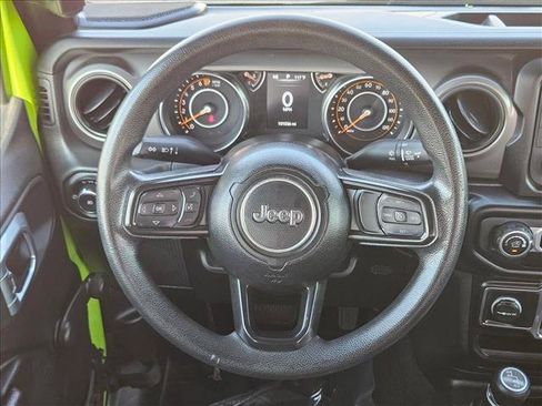 Used 2021 Jeep Wrangler Unlimited Sport AWD/4WD image 14